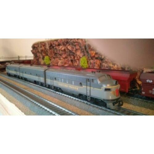 Märklin 3349 3-delige dieselelektrische locomotief DIGITAAL