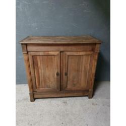 Antieke kast dressoir notenhout