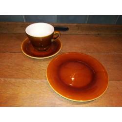 Bruin dessert servies Boch 6P