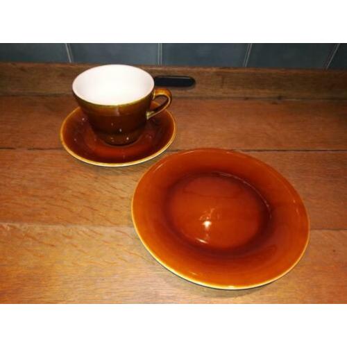 Bruin dessert servies Boch 6P