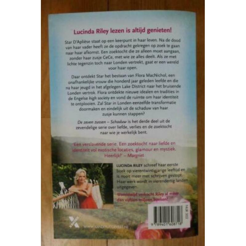 Schaduw, Maan, de Orchideeentuin - Lucinda Riley