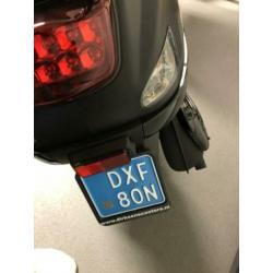 NIEUW, NUL KM!! Scooter (snor) compleet.