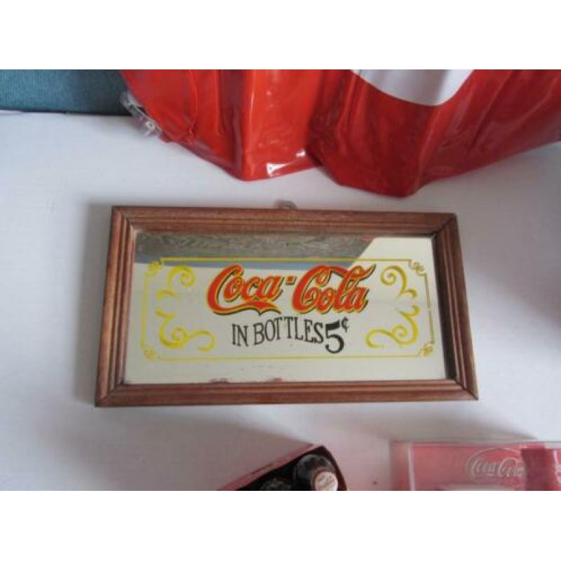 coca cola reclame 8 verschillende artikelen.