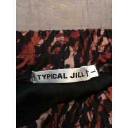 hippe lange rok Typicall Jill, mt L, GLOEDNIEUW!, wie o wie?