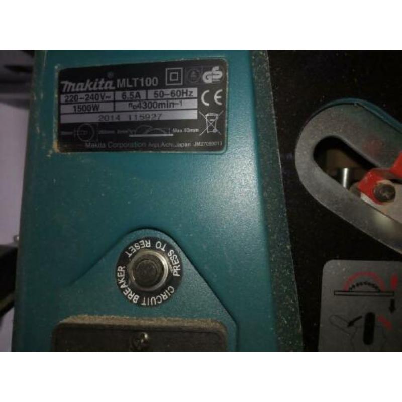 Makita MLT100 met onderstel