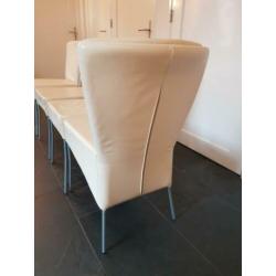 4 crème leren eetkamerstoelen aluminium poten goede staat!