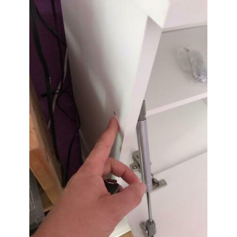 Witte secretaire