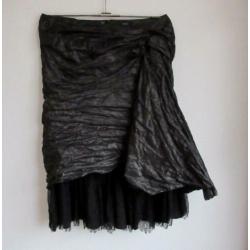 Zwarte design rok van Mark - mt 44