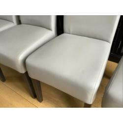 4 eettafel stoelen kunstleer