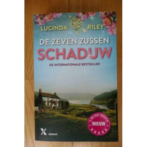 Schaduw, Maan, de Orchideeentuin - Lucinda Riley