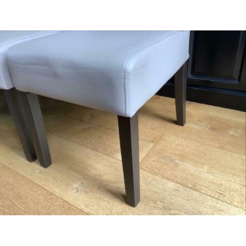 4 eettafel stoelen kunstleer