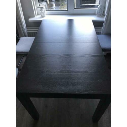 Fijne uitschuifbare eettafel!!