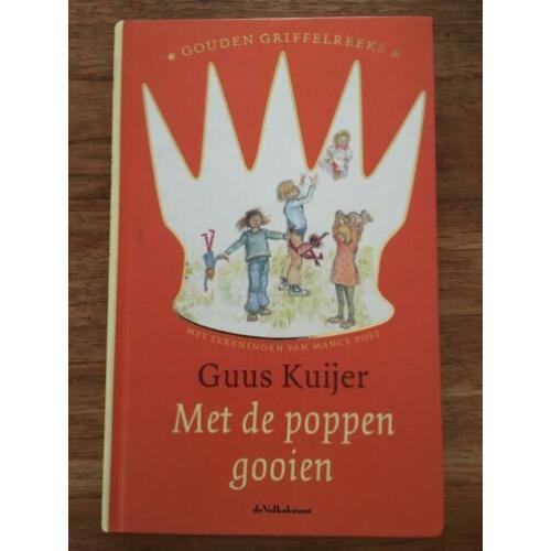 Guus Kuijer. Met de poppen gooien. Illustraties: Mance Post