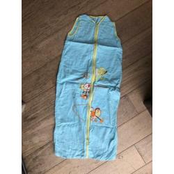 Dunne zomer slaapzak blauw - mt 110