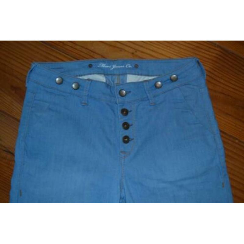 3 kwarts broek van mavi jeans met bretels maat 38 -- r31