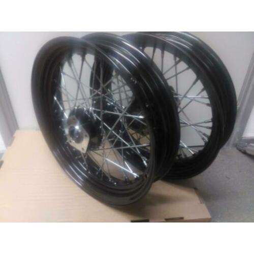 16 inch zwarte spaakwielen bobber harley