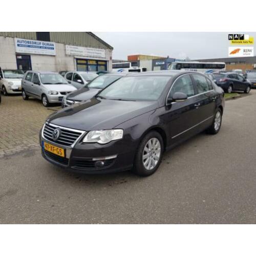 Volkswagen Passat 2.0 TDI Highline 103kw 6-Bak Sedan Bj: 200