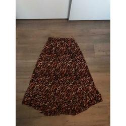 hippe lange rok Typicall Jill, mt L, GLOEDNIEUW!, wie o wie?
