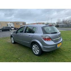 Opel Astra 1.6 Edition - NAVI/AIRCO/NAP