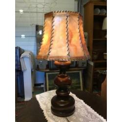 Oude decoratieve koffer