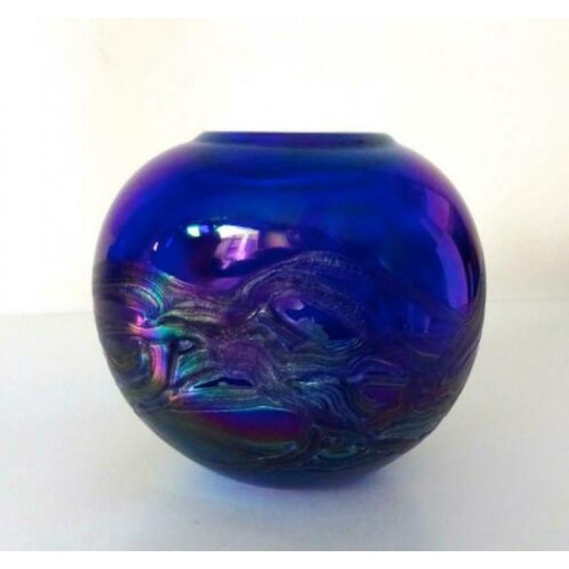 Glazen vaas donkerblauw met parelmoerglans Malta 6788-g