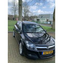Opel Astra 1.9 opc sportpakket en Nieuw APK!