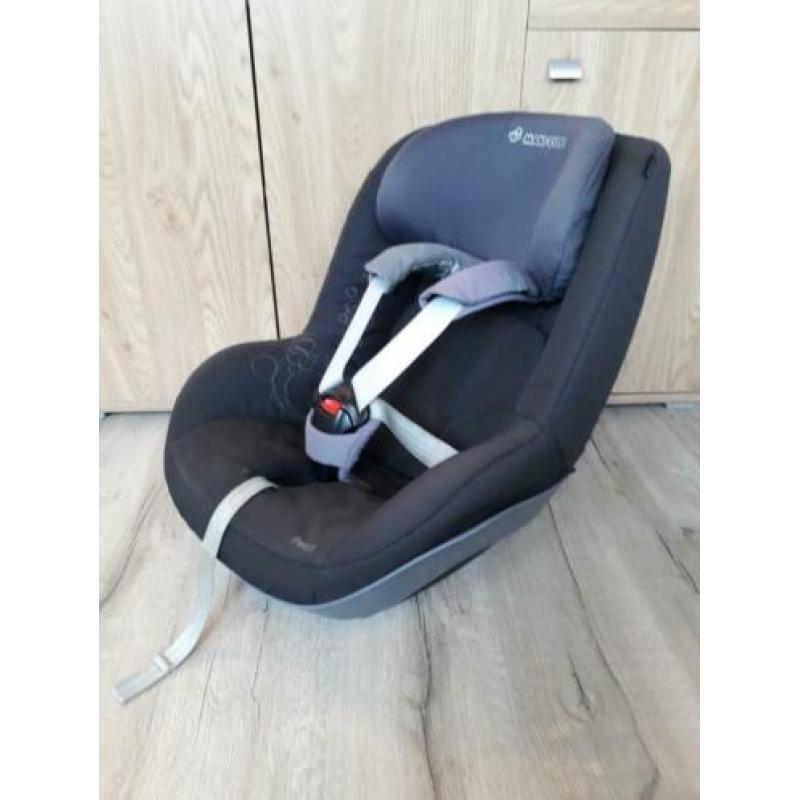 Maxi Cosi Pearl inclusief zomerhoes evt. Isofix Familyfix