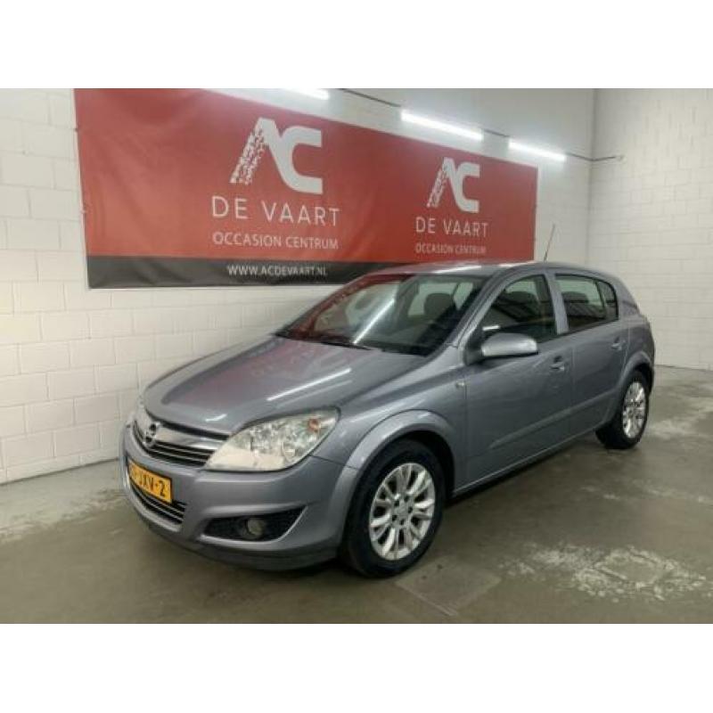 Opel Astra 1.6 Edition - NAVI/AIRCO/NAP