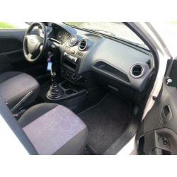 Ford Fiesta 1.4-16V Ambiente
