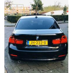 BMW 3-Serie 2.0 320D AUT 2013 Zwart Full Options!