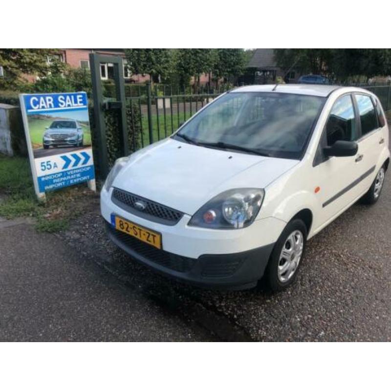 Ford Fiesta 1.4-16V Ambiente