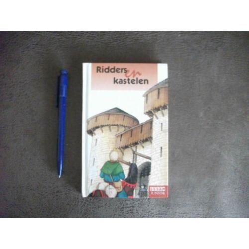 0579 / philippe brochard / Ridders en Kastelen