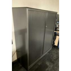 Ahrend Roldeurkast Antraciet Donkergrijs H140 x B120 x D45
