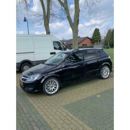 Opel Astra 1.9 opc sportpakket en Nieuw APK!