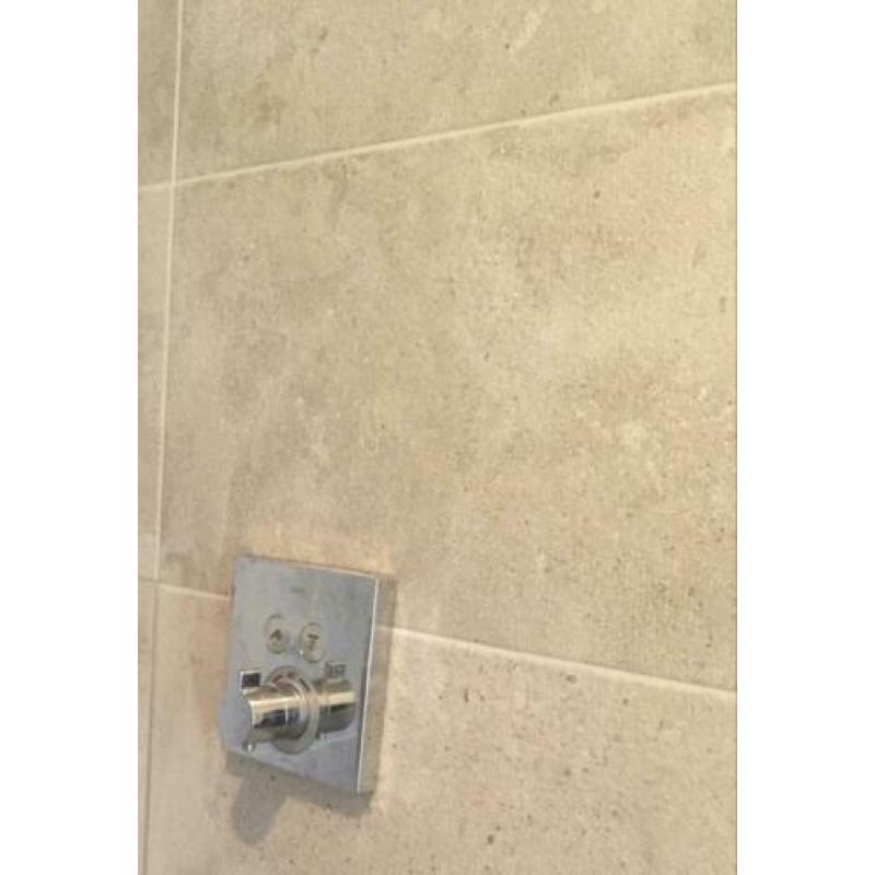 Porcelanosa keramieke tegels grijs betonlook 26 tegels