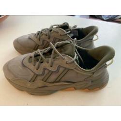 Adidas ozweego groen maat 44,5