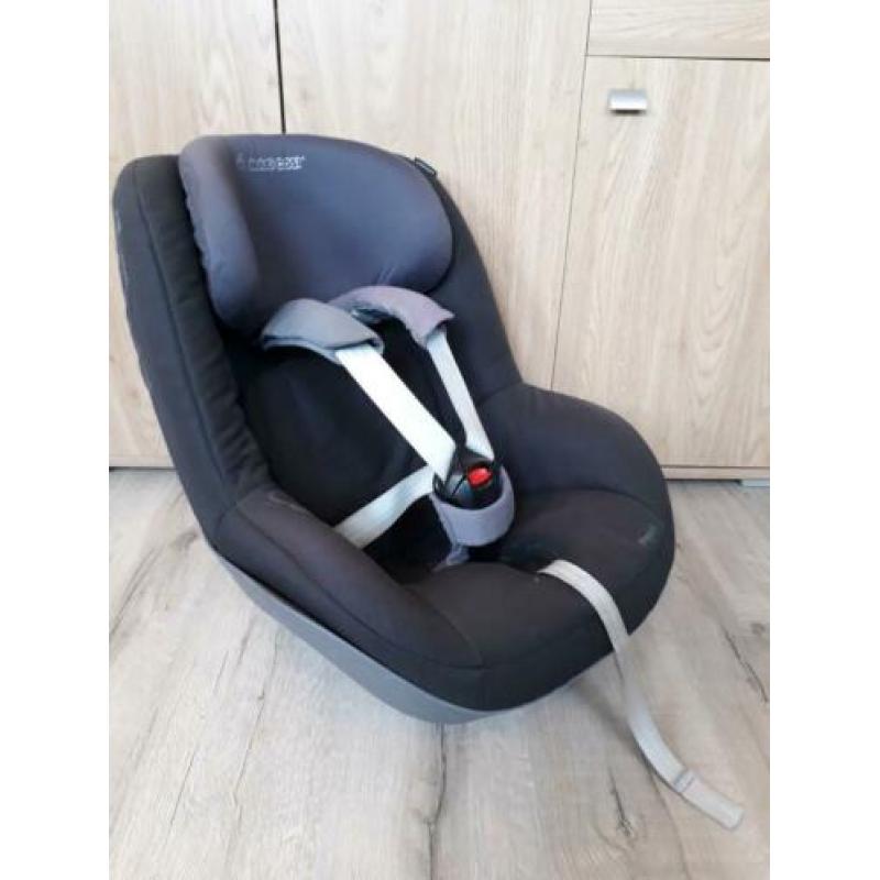 Maxi Cosi Pearl inclusief zomerhoes evt. Isofix Familyfix
