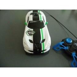 Nikko bestuurbare auto -Dodge Viper SRT