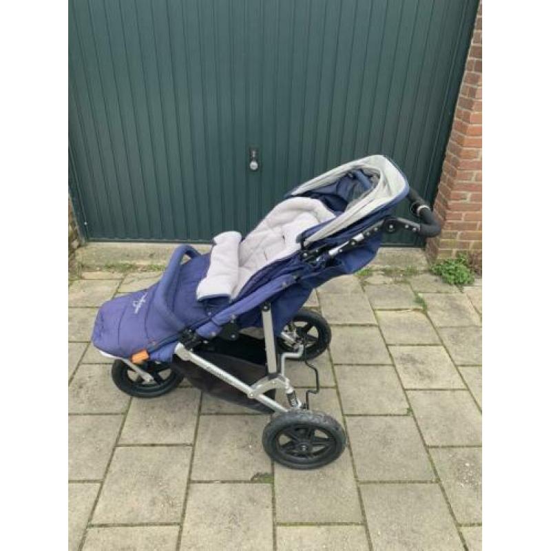Easywalker Sky Blauw - wieg en buggy - voetenzak - regenhoes