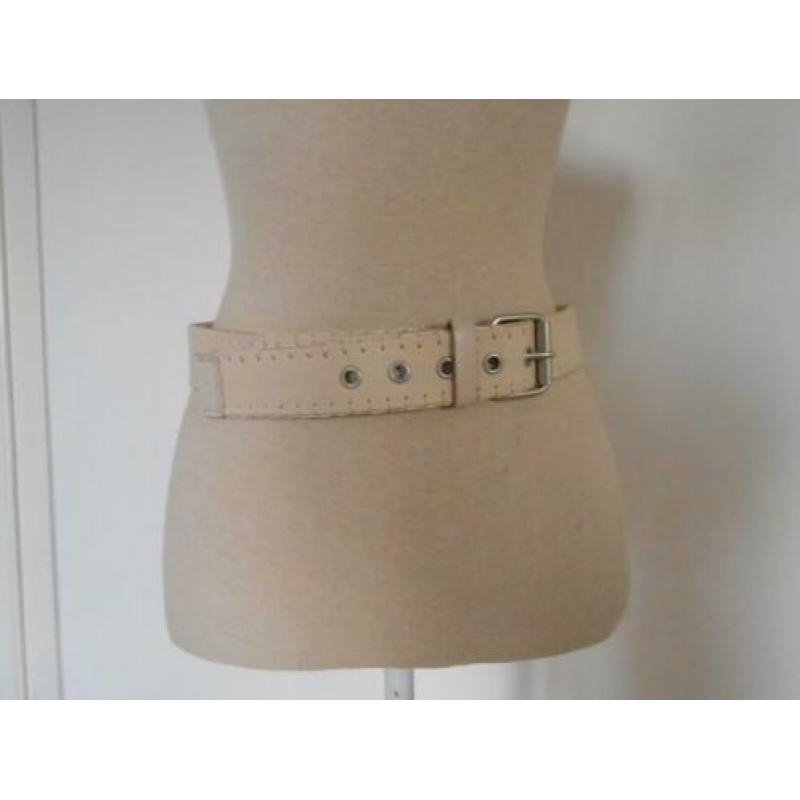 beige gebroken witte riem maat 44 lengte 120 cm breedte 4