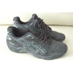 ASICS nighthawk zwarte sportschoenen maat 42.5 42 43