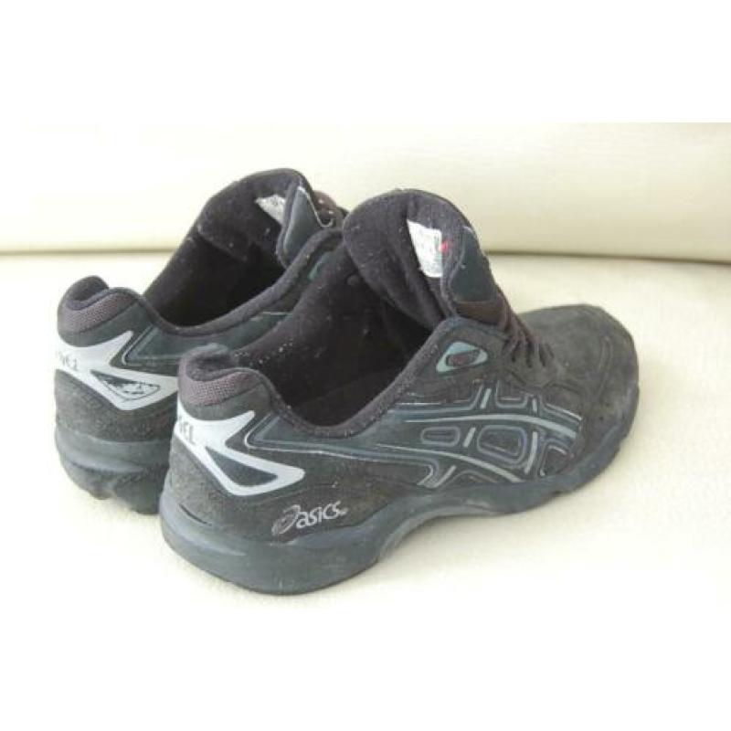 ASICS nighthawk zwarte sportschoenen maat 42.5 42 43