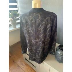 Yaya blouse maat 38/40 nieuwstaat