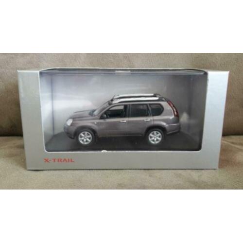 Norev Nissan X-Trail 1/43 in ovp