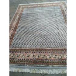 Vintage perzisch tapijt 256x209 cm.