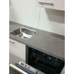 INNOVARE KEUKENS: Keller Keuken SPLINTERNIEUW ca. 225 cm !