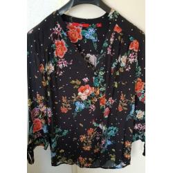 Mooie dunne blouse van S.Oliver maat 38