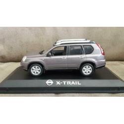 Norev Nissan X-Trail 1/43 in ovp