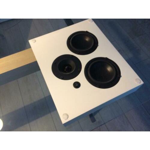 Artcoustic in- of opbouw speakers, 4x, wit en Linn subwoofer