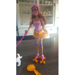 Barbie pop met hond